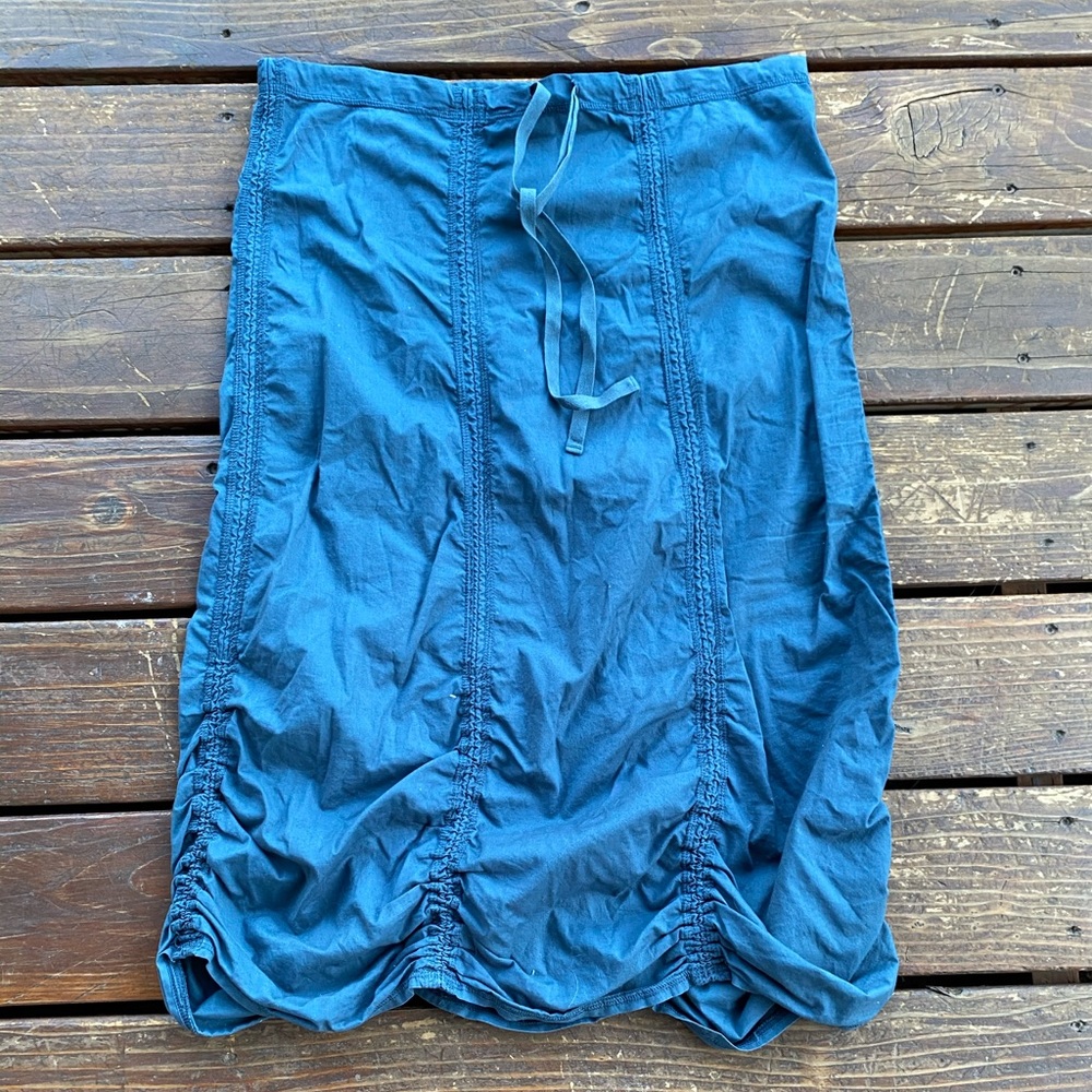 Cut loose blue drawstring skirt